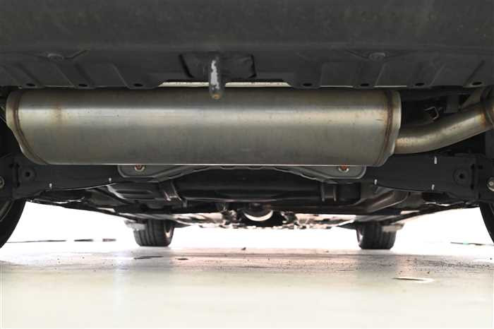 2015 Honda Jade Hybrid DAA-FR4 (UW-69a69416a4bab)[4]