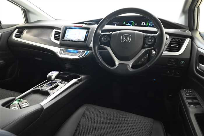2015 Honda Jade Hybrid DAA-FR4 (UW-69a69416a4bab)[7]