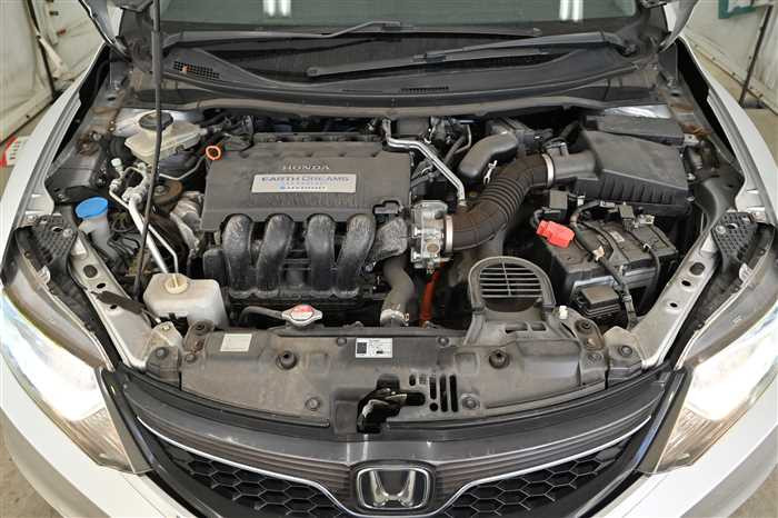 2015 Honda Jade Hybrid DAA-FR4 (UW-69a69416a4bab)[28]