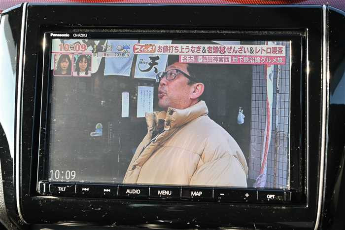 2018 Suzuki Swift CBA-ZC33S (UW-69a69418366b3)[24]