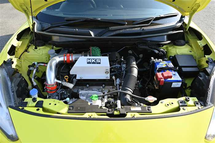 2018 Suzuki Swift CBA-ZC33S (UW-69a69418366b3)[28]