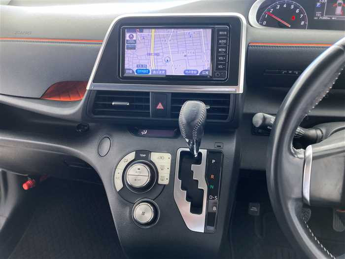 2016 Toyota Sienta DBA-NSP170G (UW-69ad0008e8e64)[20]