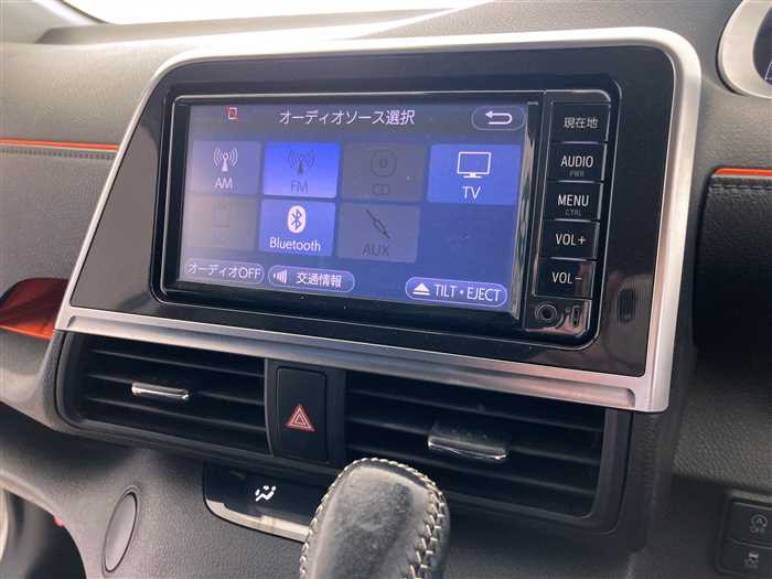 2016 Toyota Sienta DBA-NSP170G (UW-69ad0008e8e64)[21]