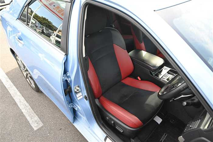 2017 Toyota Mark X DBA-GRX130 (UW-69ad000549ee1)[10]