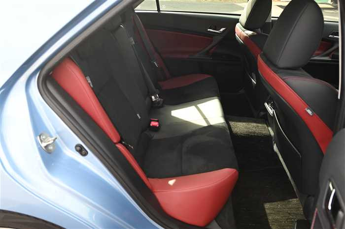 2017 Toyota Mark X DBA-GRX130 (UW-69ad000549ee1)[12]