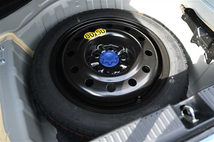 2017 Toyota Mark X DBA-GRX130 (UW-69ad000549ee1)[14]