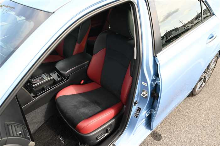 2017 Toyota Mark X DBA-GRX130 (UW-69ad000549ee1)[16]