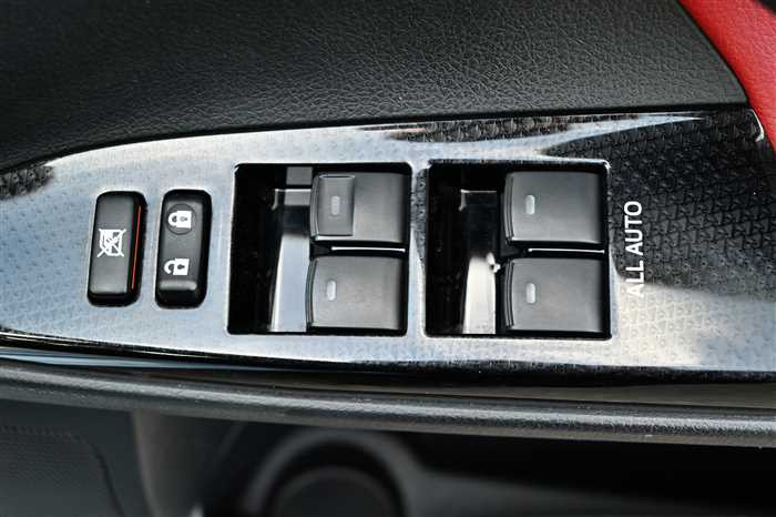 2017 Toyota Mark X DBA-GRX130 (UW-69ad000549ee1)[17]