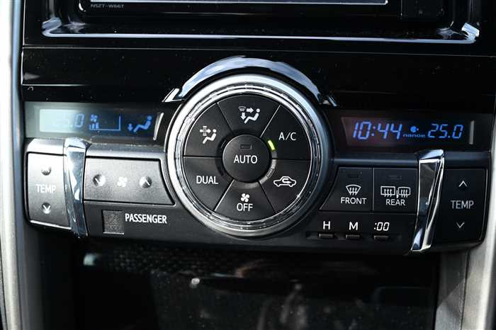 2017 Toyota Mark X DBA-GRX130 (UW-69ad000549ee1)[21]