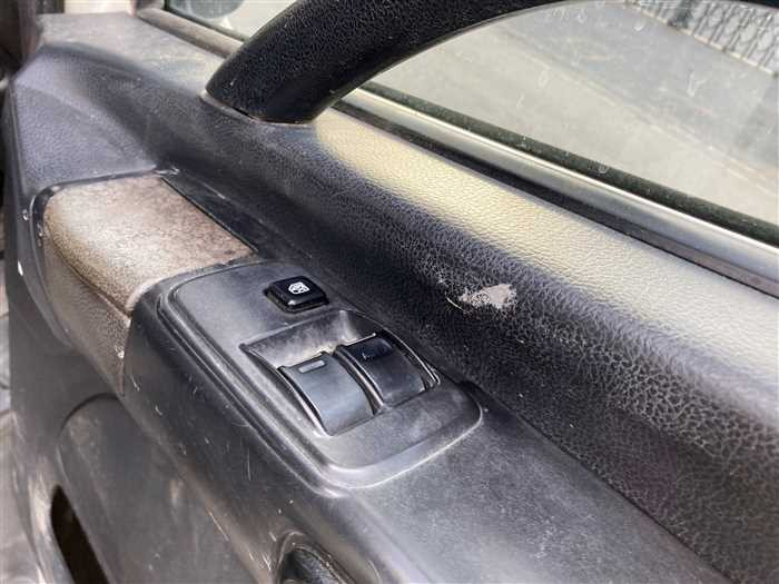 2011 Hino RANGER BKG-FC7JKYA (UW-69b2792588836)[24]