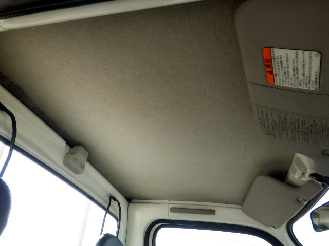 2000 Subaru Sambar TT2 (UW-699fcb94edc95)[17]