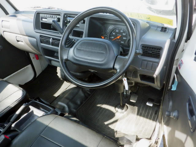 2000 Subaru Sambar TT2 (UW-699fcb94edc95)[10]