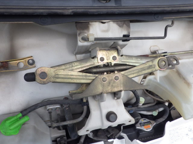 1999 Suzuki Carry Truck DA52T (UW-69a6aebf9b18b)[18]