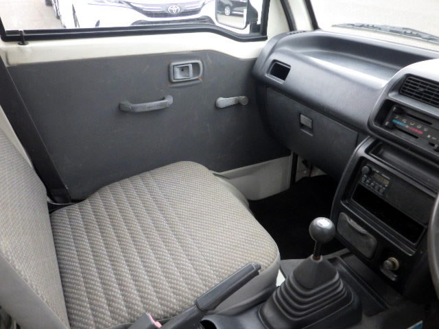 2000 Daihatsu Hijet Truck S210P (UW-69a6b3d811b77)[8]