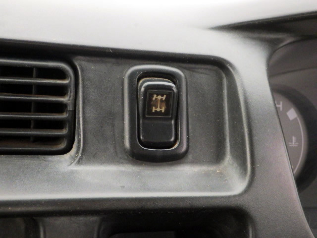 2000 Daihatsu Hijet Truck S210P (UW-69a6b3d811b77)[14]