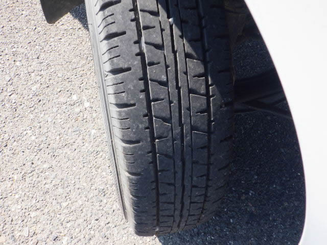 2001 Daihatsu Hijet Truck S210P (UW-699fe7cb7753e)[24]