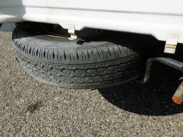 2001 Daihatsu Hijet Truck S210P (UW-699fe7cb7753e)[20]