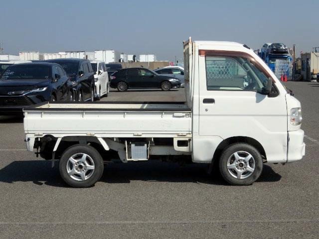2001 Daihatsu Hijet Truck S210P (UW-699fe7cb7753e)[2]