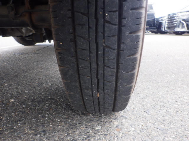 2000 Mitsubishi Minicab Truck U62T (UW-69a6b8f2807d7)[30]