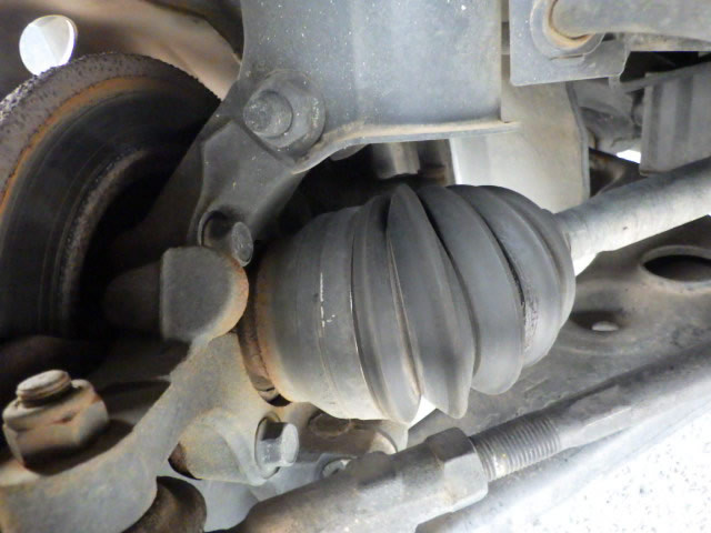 2000 Mitsubishi Minicab Truck U62T (UW-69a6b8f2807d7)[26]