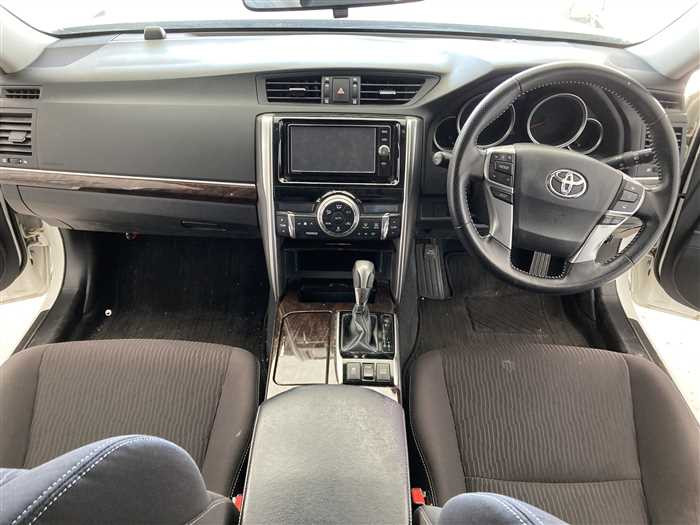 2017 Toyota Mark X DBA-GRX130 (UW-69ad001d44528)[16]