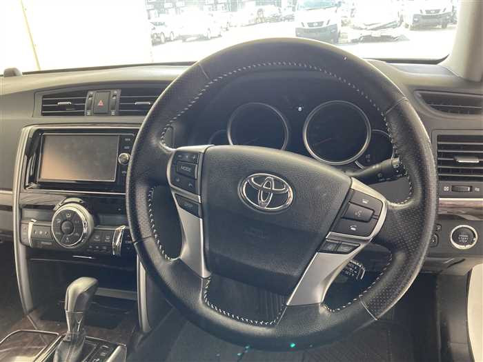 2017 Toyota Mark X DBA-GRX130 (UW-69ad001d44528)[17]