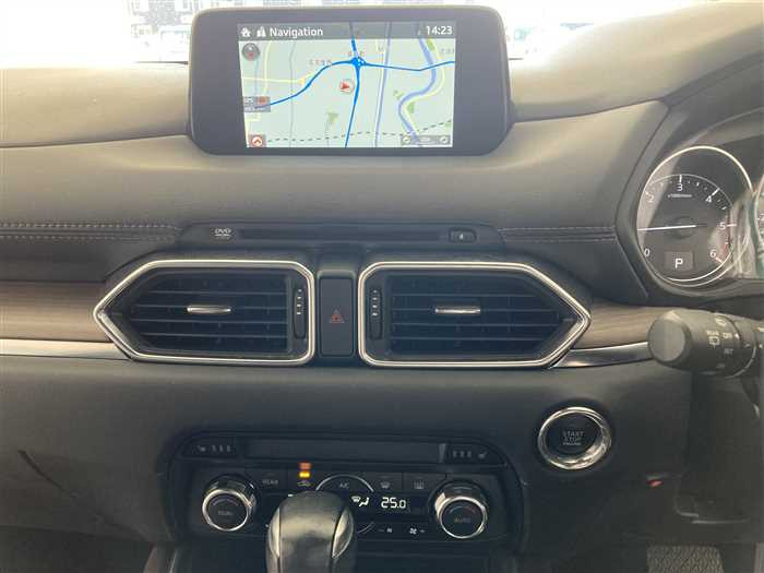 2018 Mazda CX-8 3da-kg2p (UW-69b2794059a94)[20]