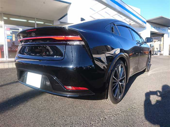 2025 Toyota Prius MXWH60 (UW-69ad001fcb469)[4]