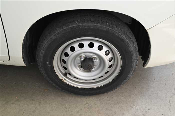 2020 Toyota Probox Van 5BE-NCP160V (UW-69ad002135d47)[6]