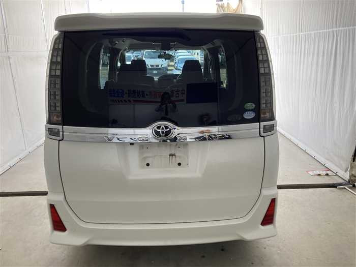 2015 Toyota Voxy DBA-ZRR80W (UW-69ad00223f686)[5]