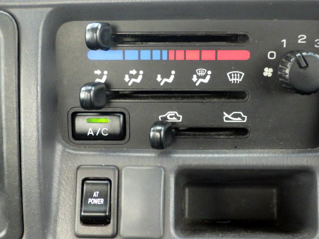 2000 Subaru Sambar TT1 (UW-69aa8c528739f)[12]