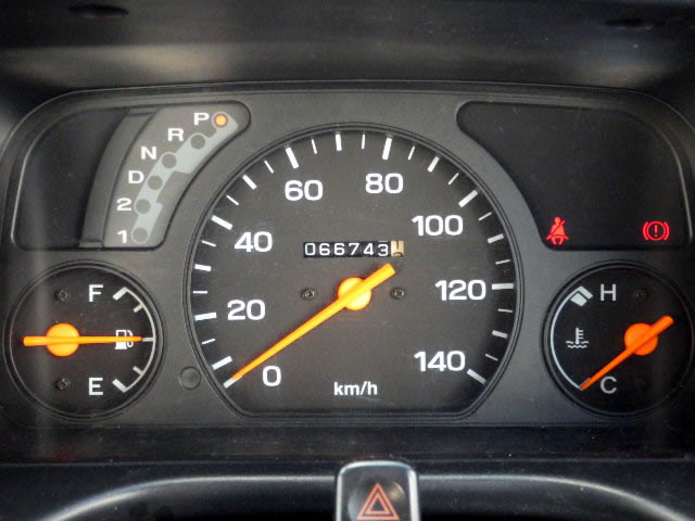 2000 Subaru Sambar TT1 (UW-69aa8c528739f)[13]