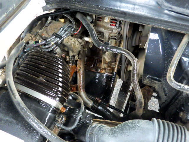 1994 Mitsubishi Minicab Truck U42T (UW-69aa8fa55e165)[9]