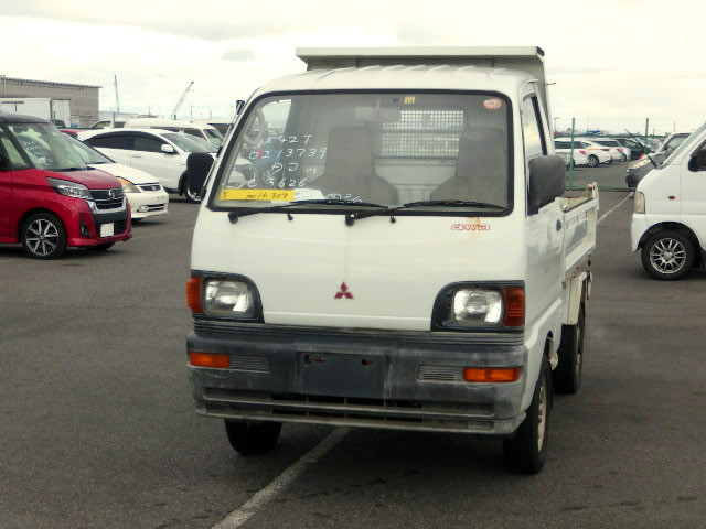 1994 Mitsubishi Minicab Truck U42T (UW-69aa8fa55e165)[1]