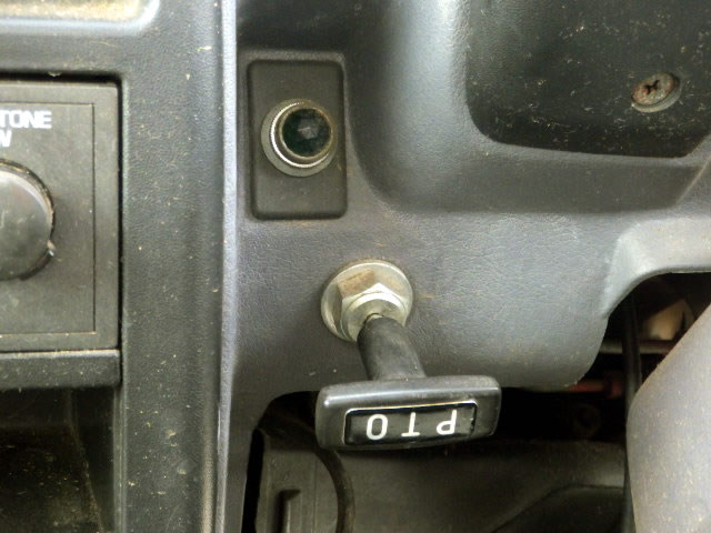 1994 Mitsubishi Minicab Truck U42T (UW-69bb66f9bcbc3)[16]