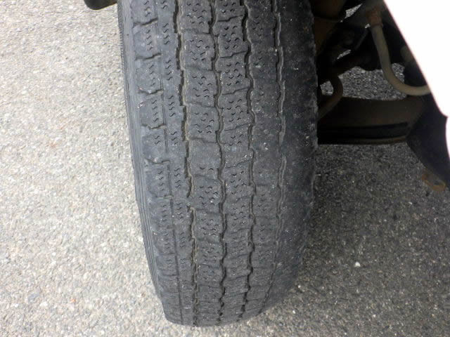 1994 Mitsubishi Minicab Truck U42T (UW-69aa8fa55e165)[32]