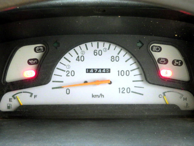 1994 Mitsubishi Minicab Truck U42T (UW-69aa8fa55e165)[14]