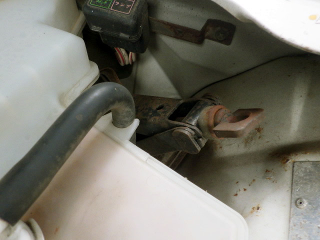 1994 Mitsubishi Minicab Truck U42T (UW-69aa8fa55e165)[24]