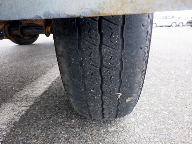 1994 Mitsubishi Minicab Truck U42T (UW-69aa8fa55e165)[35]