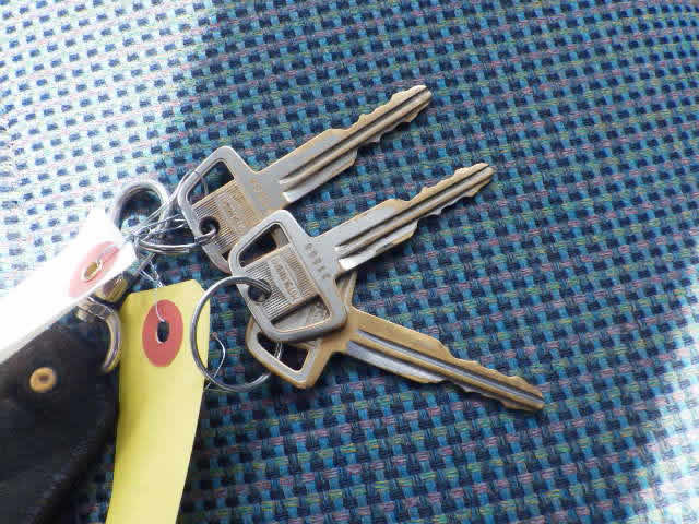 1999 Mitsubishi Minicab Truck U62T (UW-69c22df1a9378)[15]