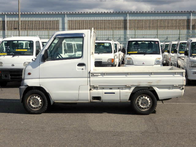 1999 Mitsubishi Minicab Truck U62T (UW-69c22df1a9378)[3]