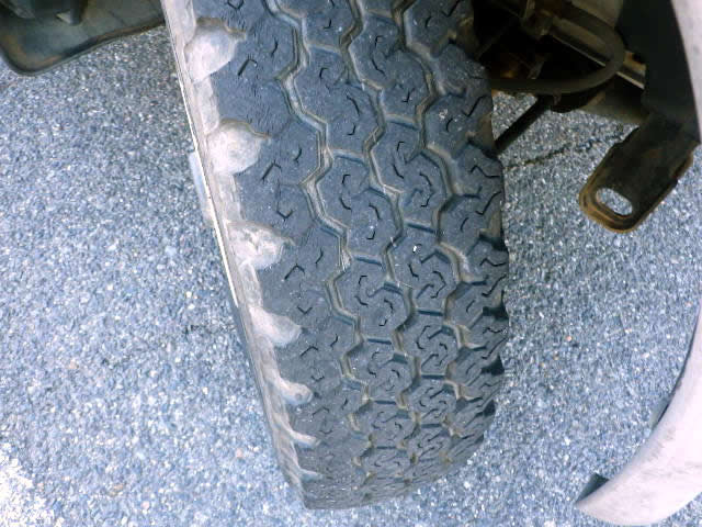 1999 Mitsubishi Minicab Truck U62T (UW-69c22df1a9378)[26]