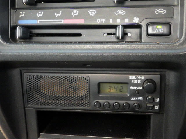 2000 Suzuki Carry Truck DA52T (UW-69ddac5c84856)[11]