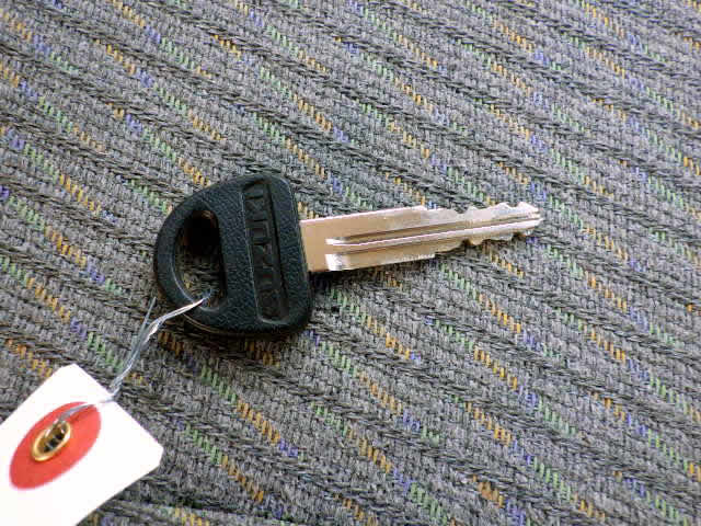 2000 Suzuki Carry Truck DA52T (UW-69ddac5c84856)[14]