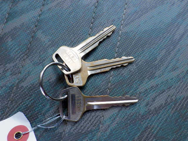 1999 Suzuki Carry Truck DB52T (UW-69c4e45f436e6)[16]