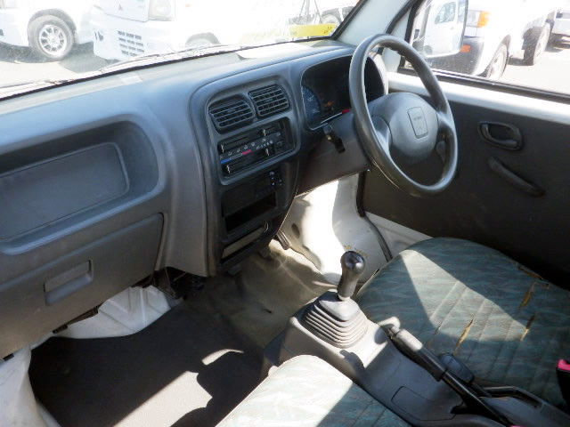 1999 Suzuki Carry Truck DB52T (UW-69c4e45f436e6)[10]