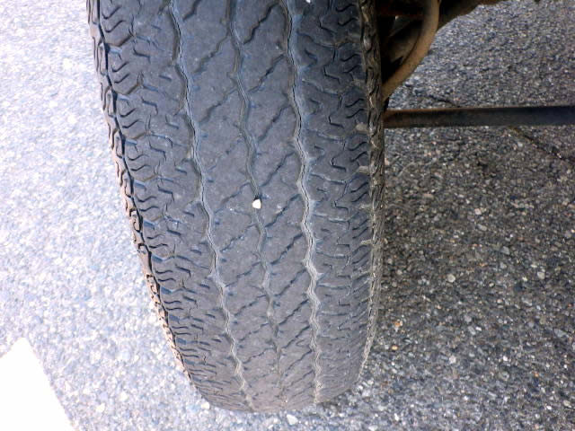 1999 Suzuki Carry Truck DB52T (UW-69c4e45f436e6)[27]