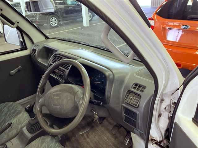 1999 Suzuki Carry Truck DB52T (UW-69a136dfea804)[4]