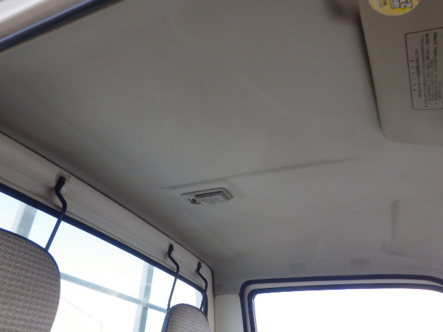 1994 Honda Acty Truck HA3 (UW-69b25720c50a2)[16]