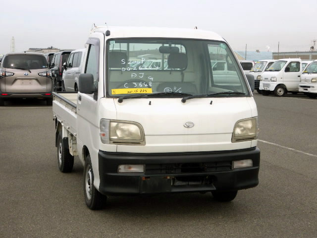 2000 Daihatsu Hijet Truck S200P (UW-69b25d437c6c1)[0]